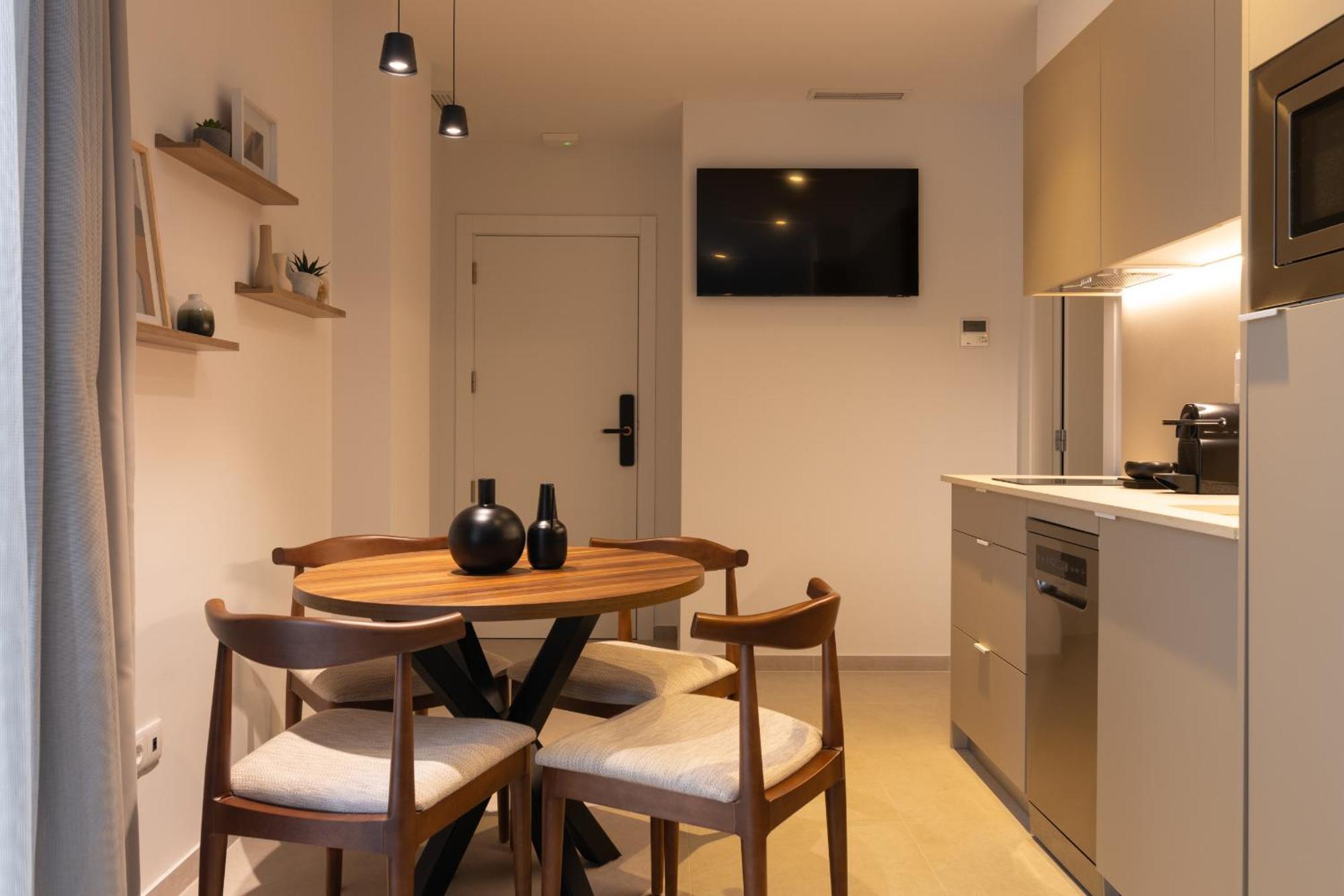 Dorm4You Arena Terraza 04 Валенсия Екстериор снимка